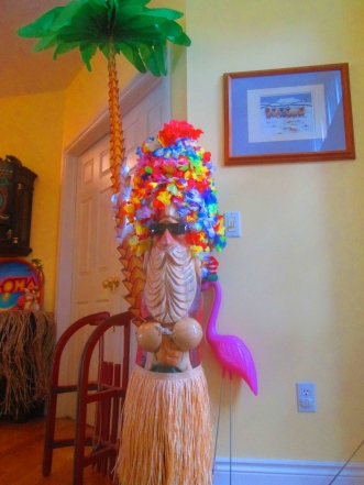 This Santa sculpture sat by the front door and held the leis that our visitors received upon arrival. It kind of looks like he has dreds!